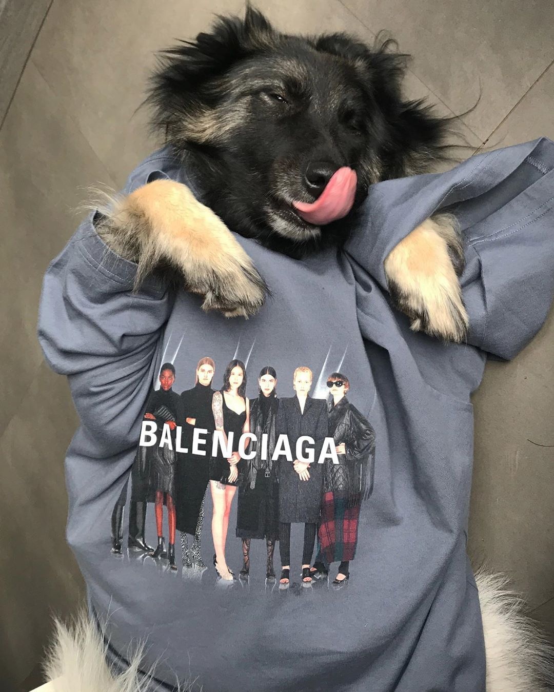 Hình ảnh quái dị của Balenciaga ảnh 4 Hinh anh quai di cua Balenciaga anh 4