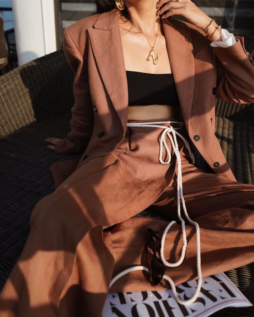 Trao luu dien trang phuc de lo bra top anh 4