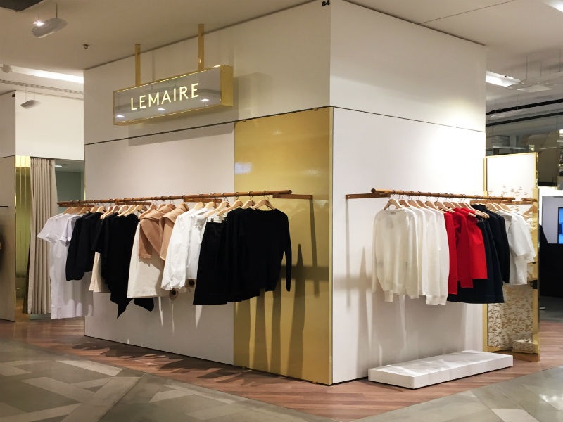 Thuong hieu the gioi day lui dich Covid-19 anh 2