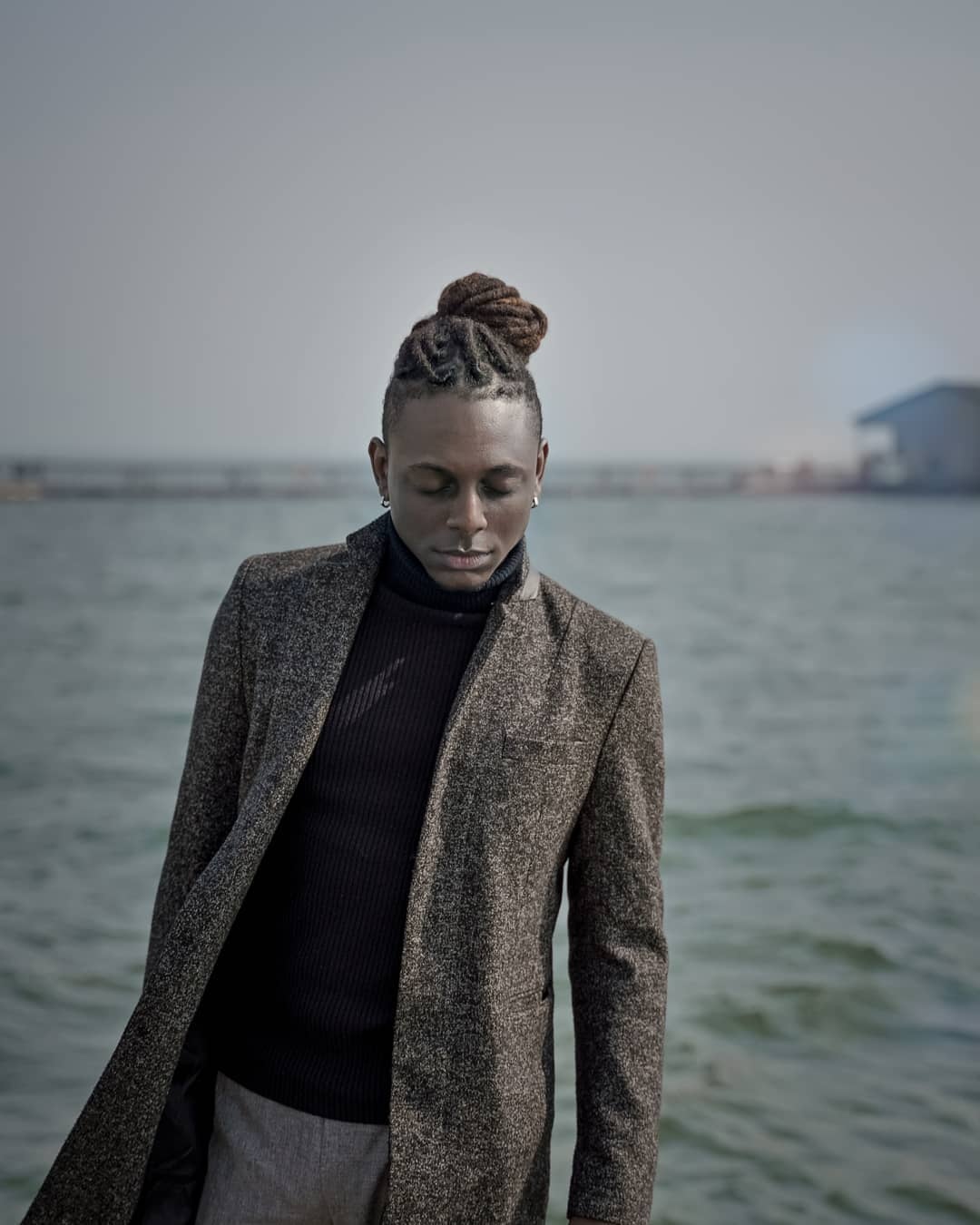 Chris Lyon chuong phong cach streetwear anh 9