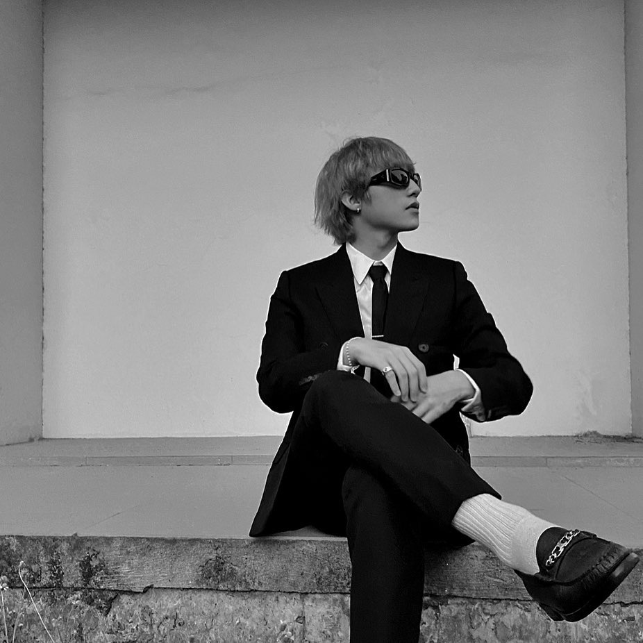 Son Tung chup anh giong CELINE anh 1