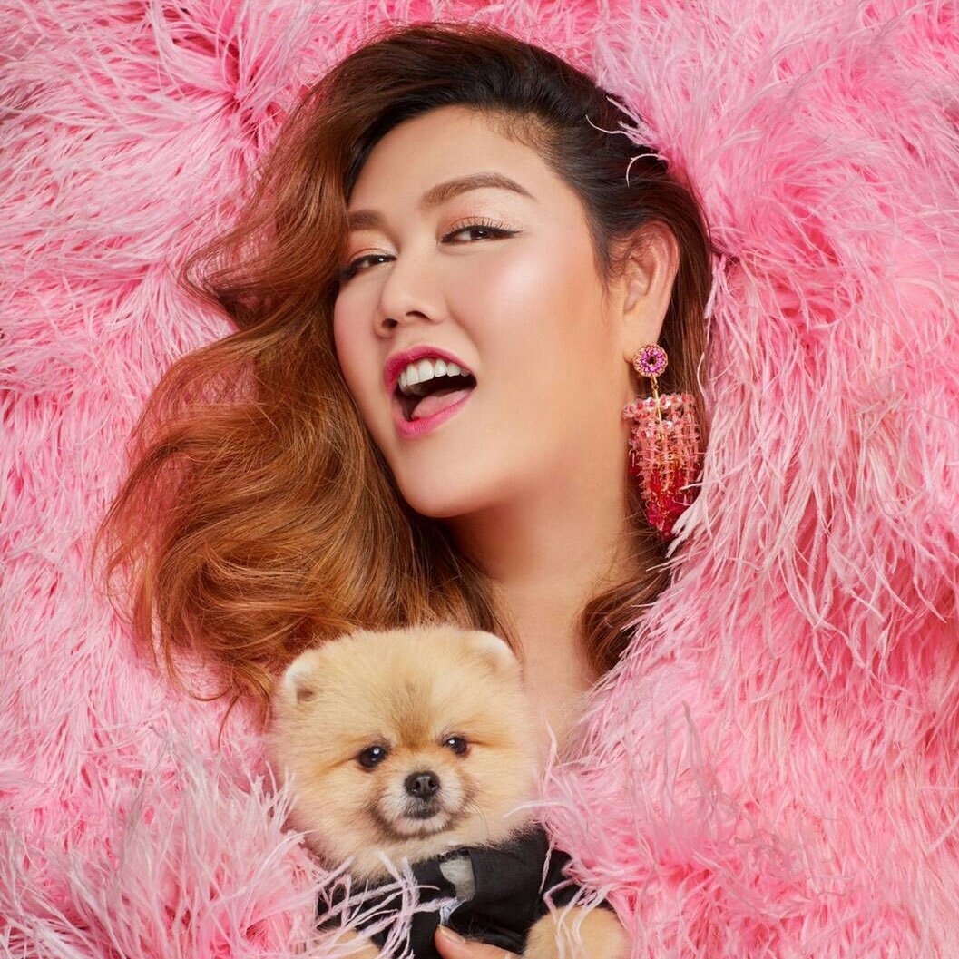 Quan ly Mai Davika mac do sanh dieu anh 1