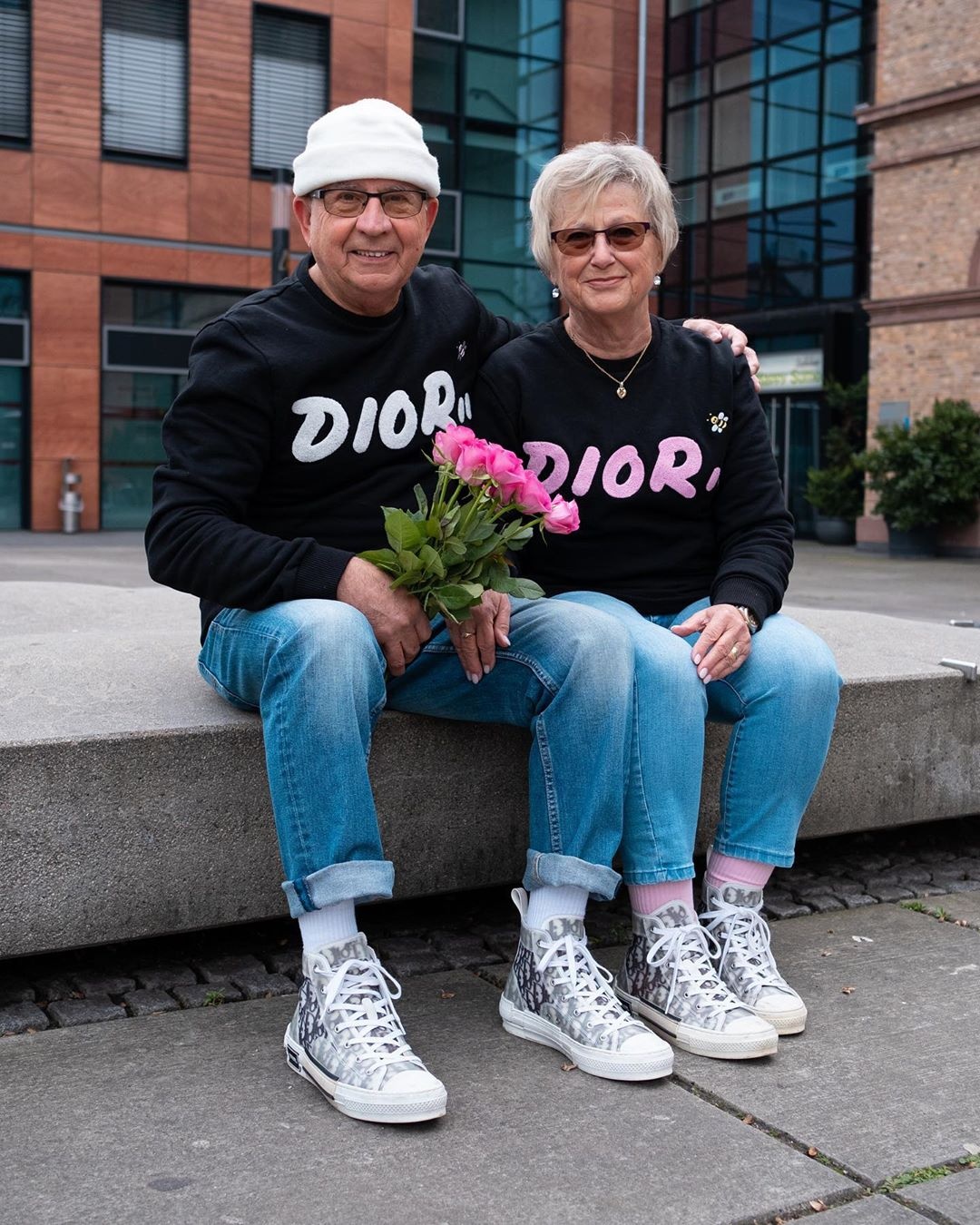 Cu ong chuong do hang hieu dat do anh 9