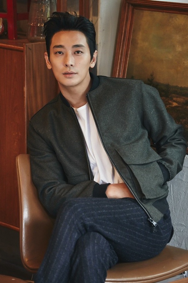 Joo Ji Hoon an mac sanh dieu anh 2