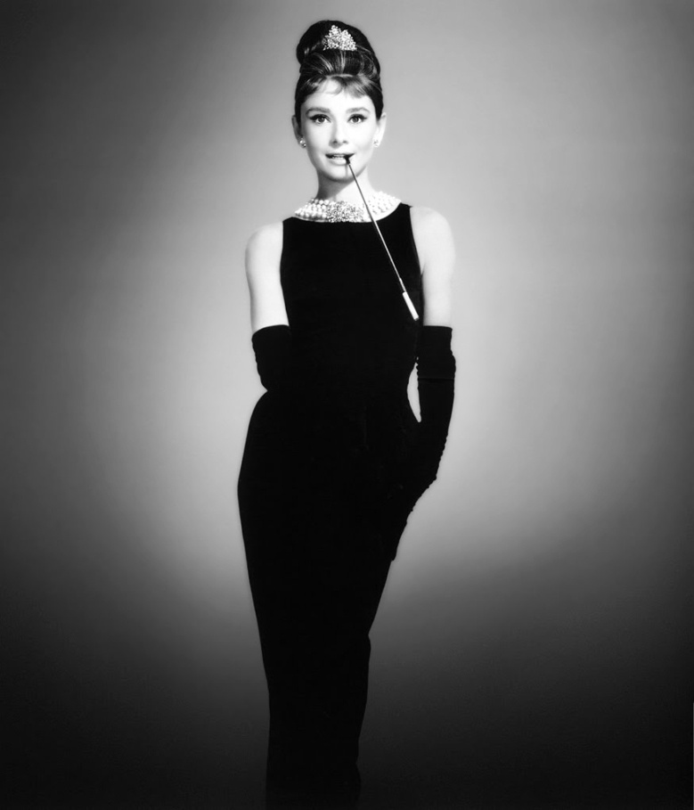 Gam màu huyền thoại của thời trang ảnh 2 Gam mau huyen thoai cua thoi trang anh 2