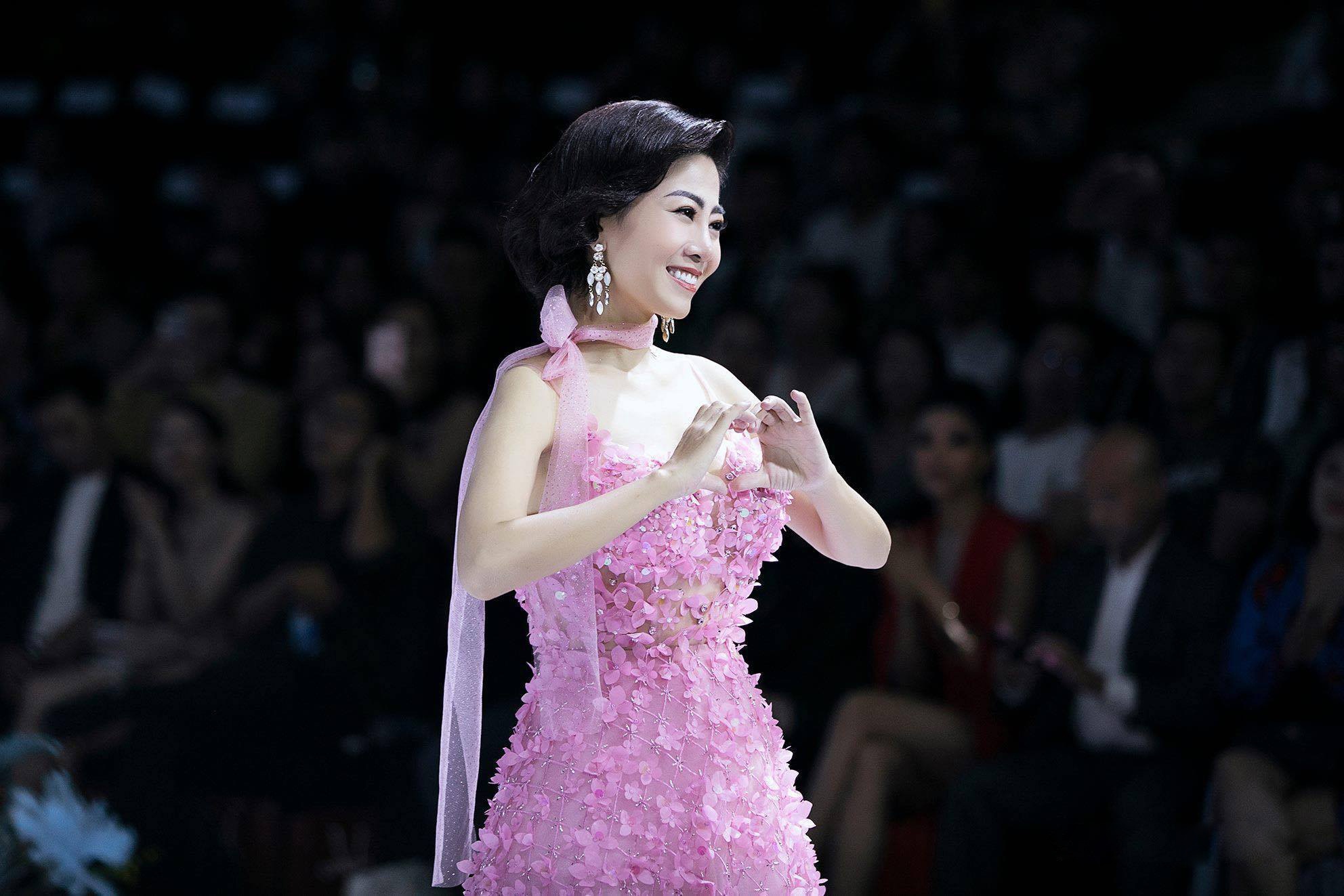 Vay Mai Phuong danh tang be Lavie anh 3