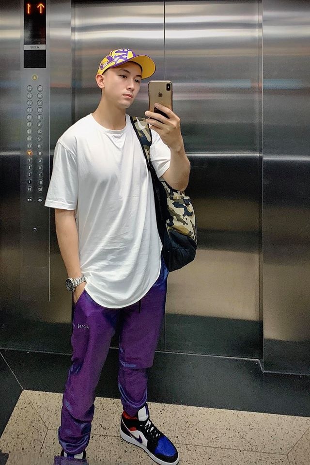 Sao Viet chuong trang phuc don sac anh 9