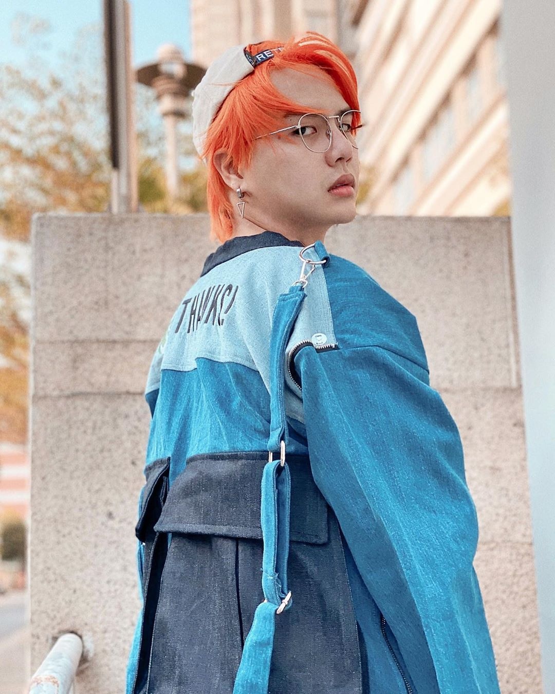 Tran Thanh quan goi thanh vay anh 8