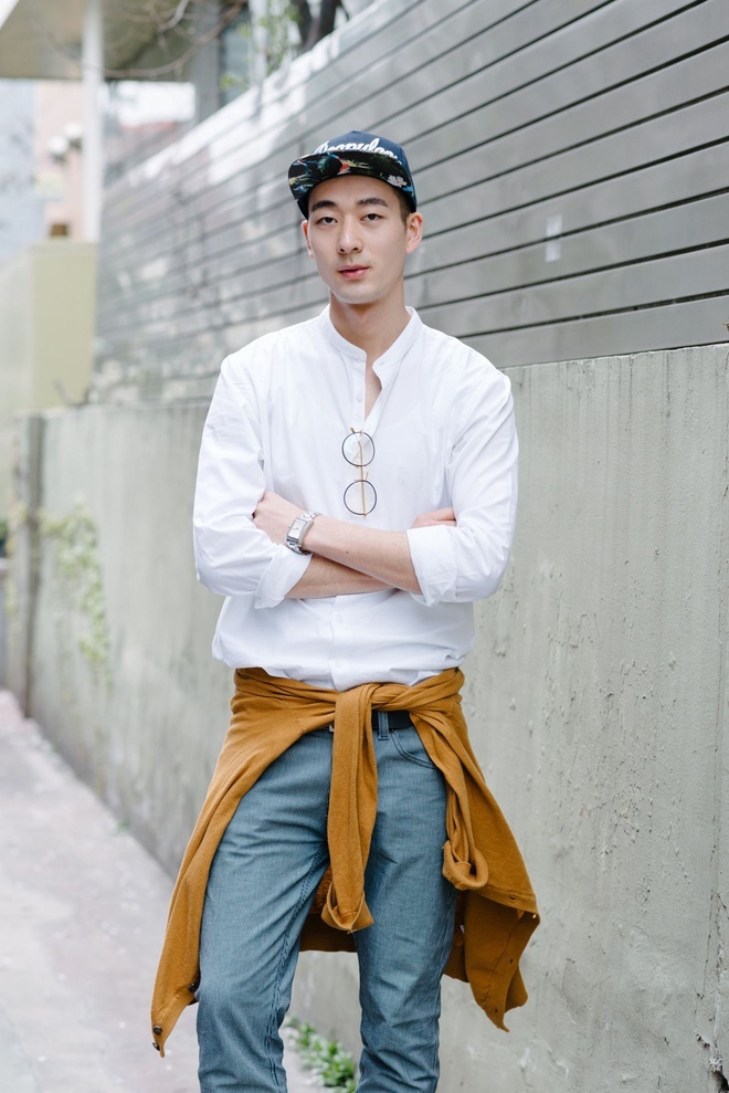 Meo mac do cho chang trai nho nhan anh 5