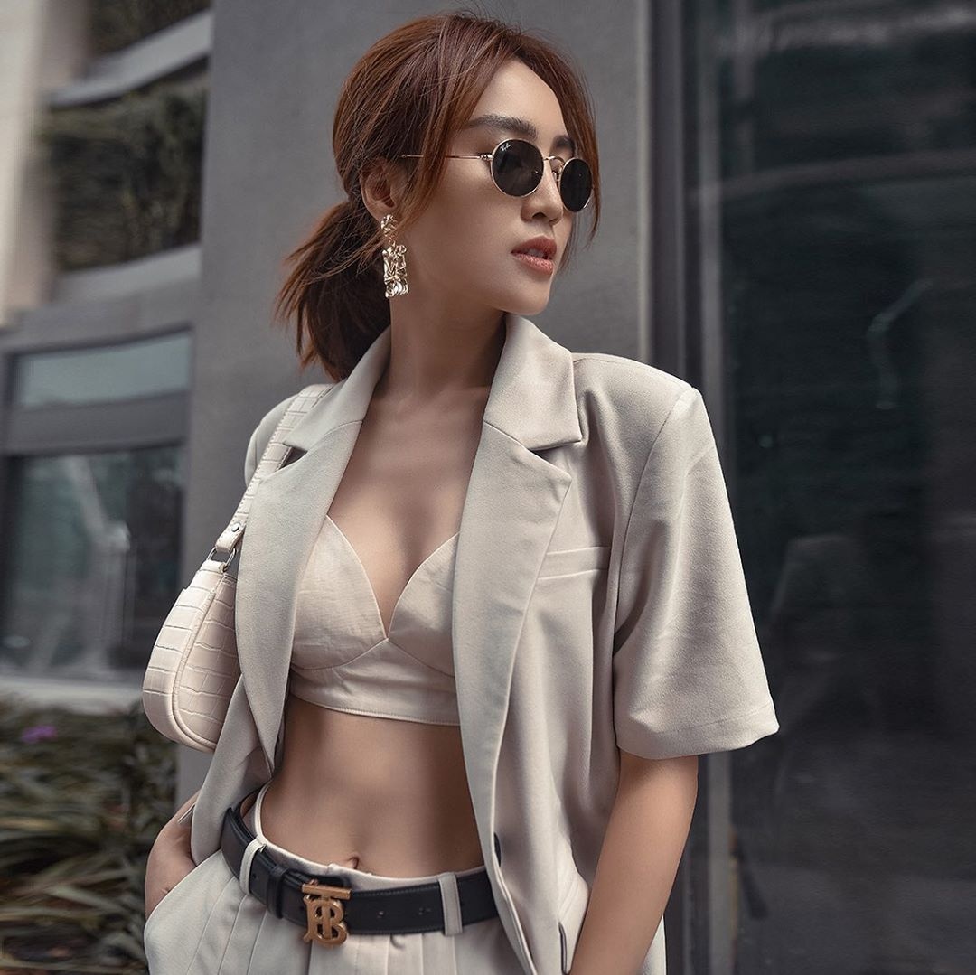 Lan Ngọc chuộng đồ khoe eo thon  ảnh 8 Lan Ngoc chuong do khoe eo thon anh 8