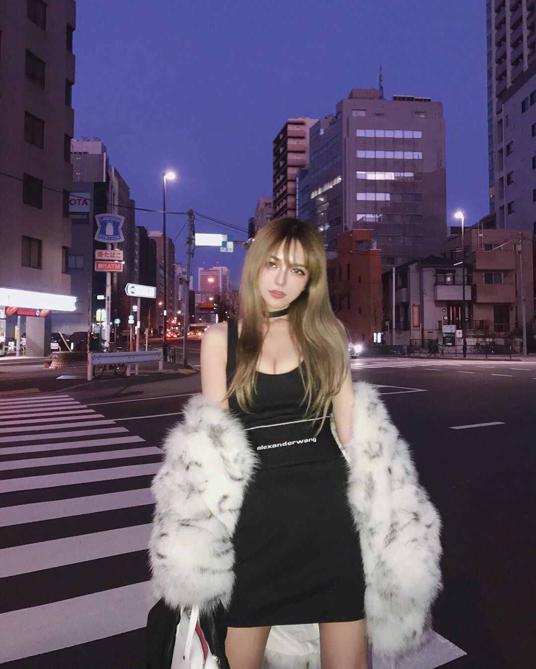 Ban gai cu La Chi Tuong mac do goi cam anh 9