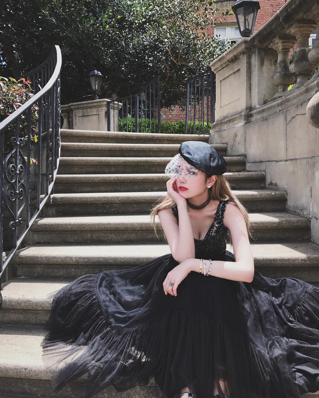 Ban gai cu La Chi Tuong mac do goi cam anh 10