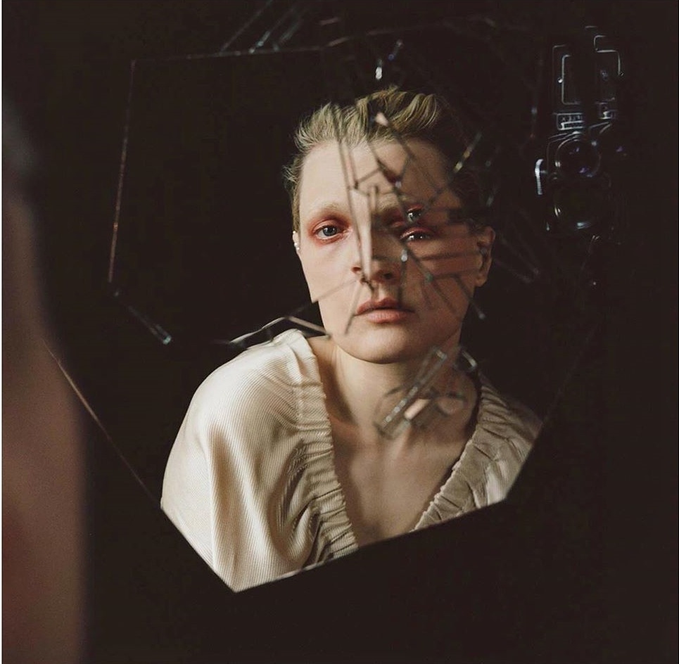 Sao Viet chup anh tai nha nhu tap chi anh 3