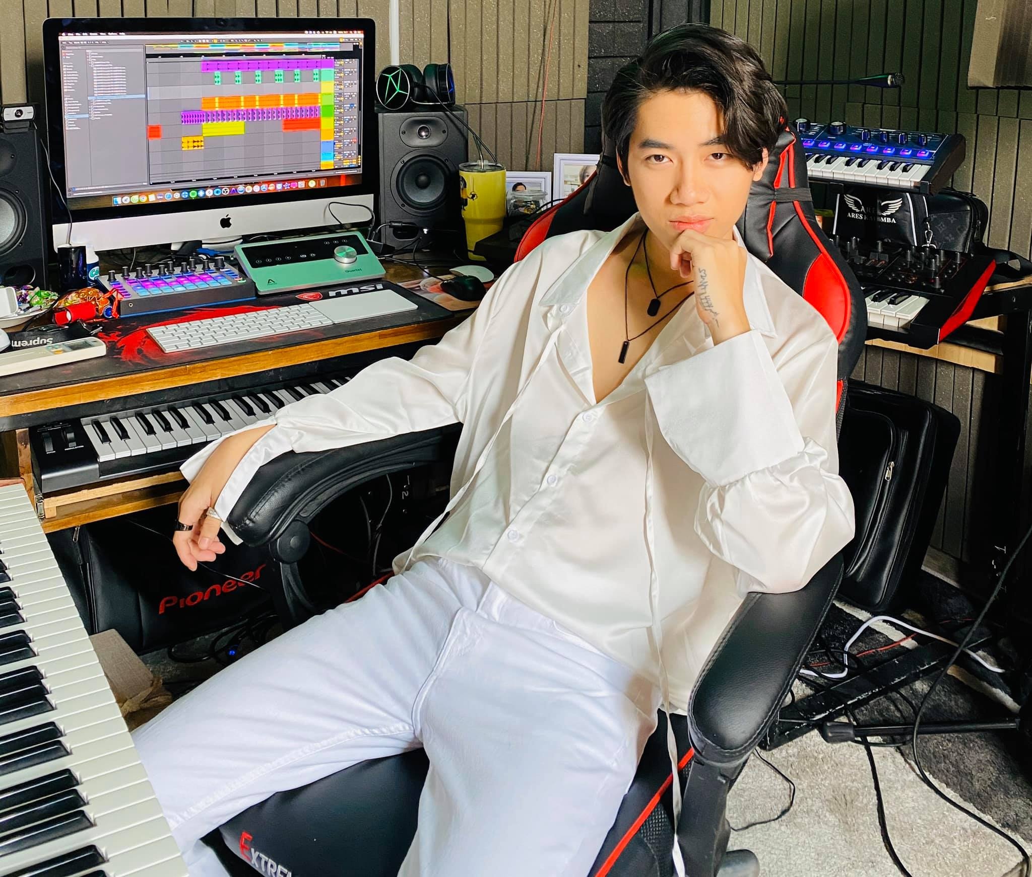 Soobin Hoang Son chuong so mi ho nut anh 2