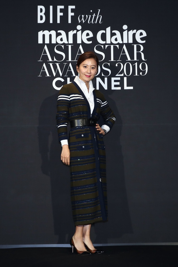 Kim Hee Ae an mac thanh lich anh 6