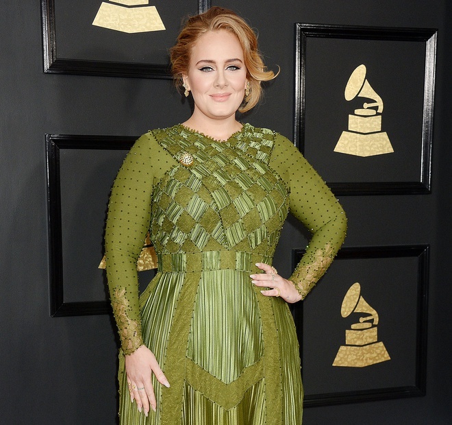 Adele thay đổi gu ăn mặc ảnh 1 Adele thay doi gu an mac anh 1