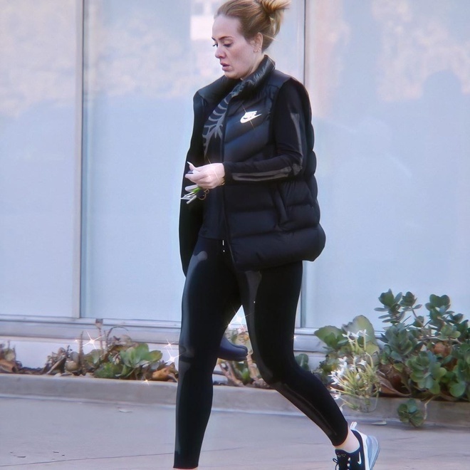 Adele thay đổi gu ăn mặc ảnh 7 Adele thay doi gu an mac anh 7