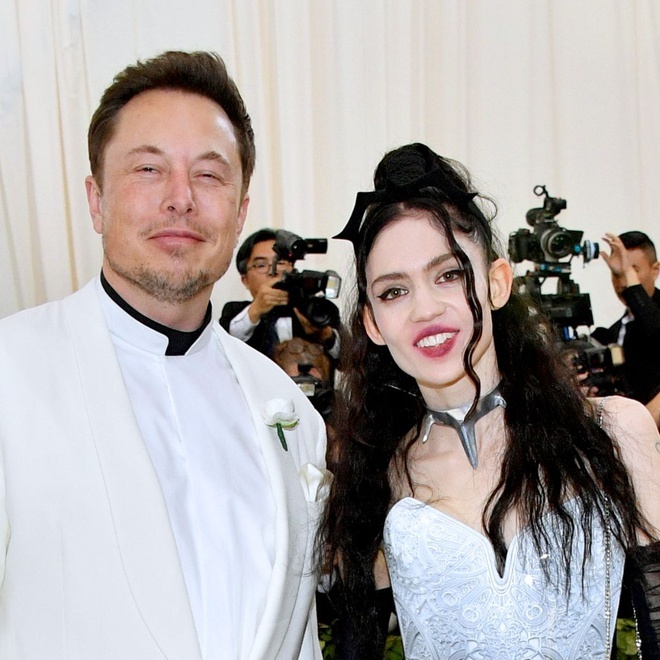 Vợ tỷ phú Elon Musk khoe bụng bầu ảnh 5 Vo ty phu Elon Musk khoe bung bau anh 5