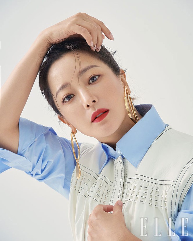 Mỹ nhân Lee Young Ae ăn mặc thanh lịch  ảnh 5 My nhan Lee Young Ae an mac thanh lich anh 5