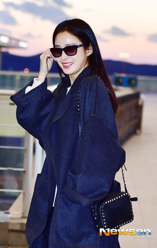 Mỹ nhân Lee Young Ae ăn mặc thanh lịch  ảnh 18 My nhan Lee Young Ae an mac thanh lich anh 18