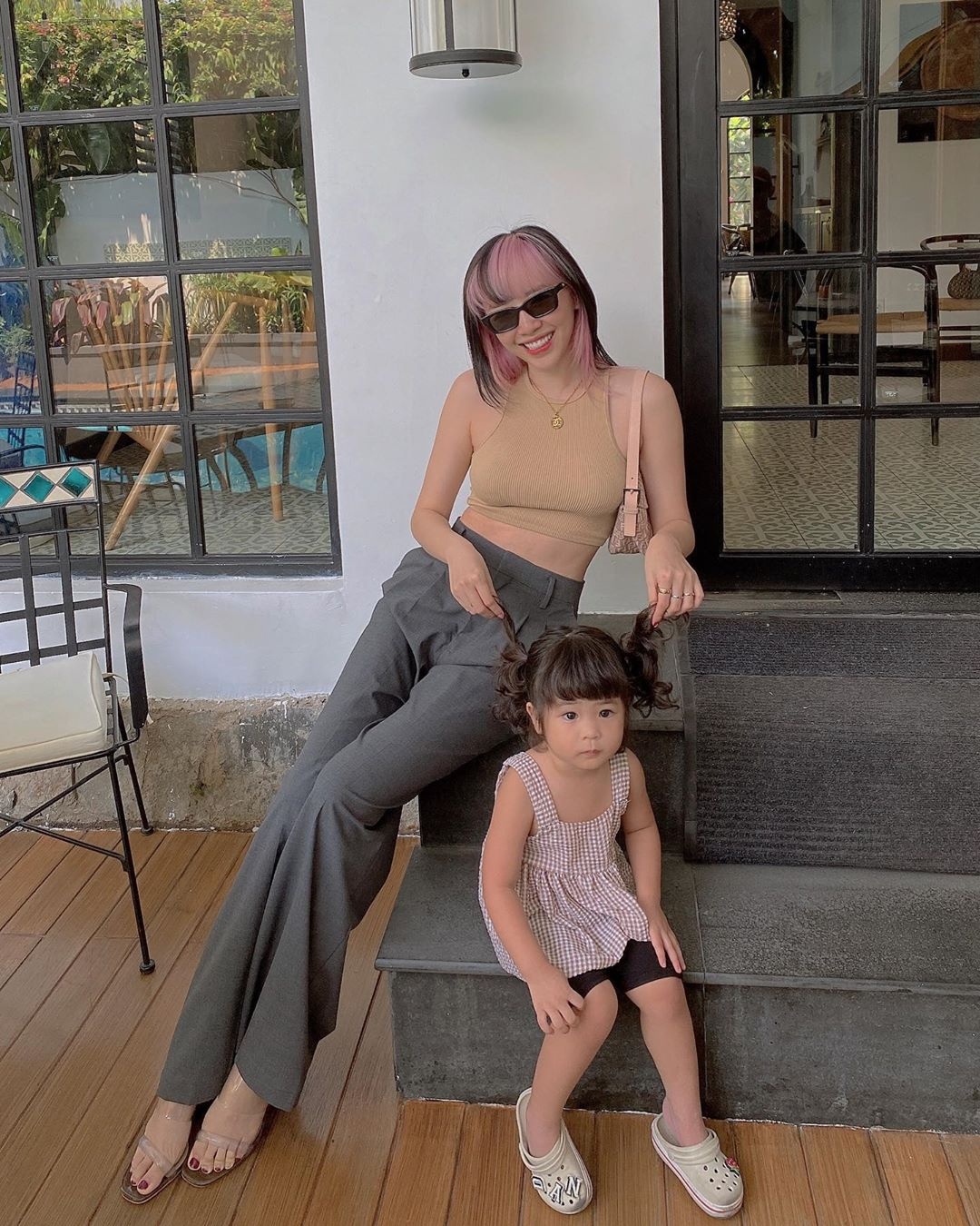 Ban gai Quang Hai mac do goi cam anh 8