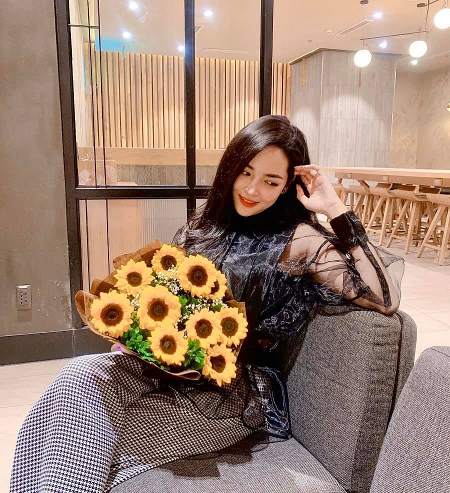 Thanh Quỳnh thay đổi gu ăn mặc ảnh 3 Thanh Quynh thay doi gu an mac anh 3