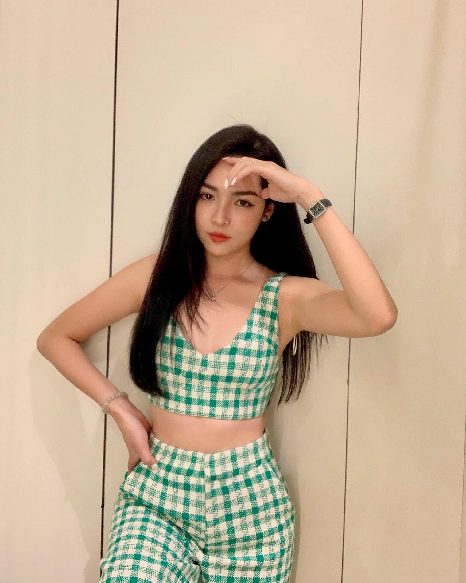 Thanh Quỳnh thay đổi gu ăn mặc ảnh 6 Thanh Quynh thay doi gu an mac anh 6