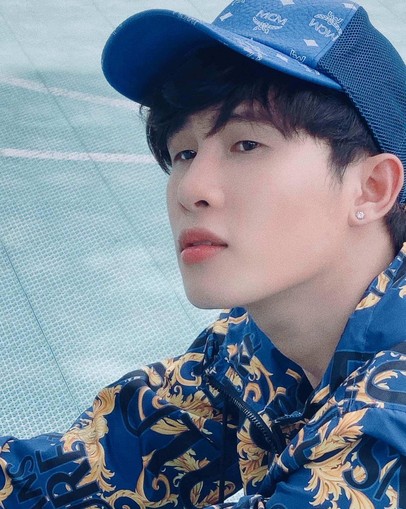 Isaac mac do giong Jack anh 2