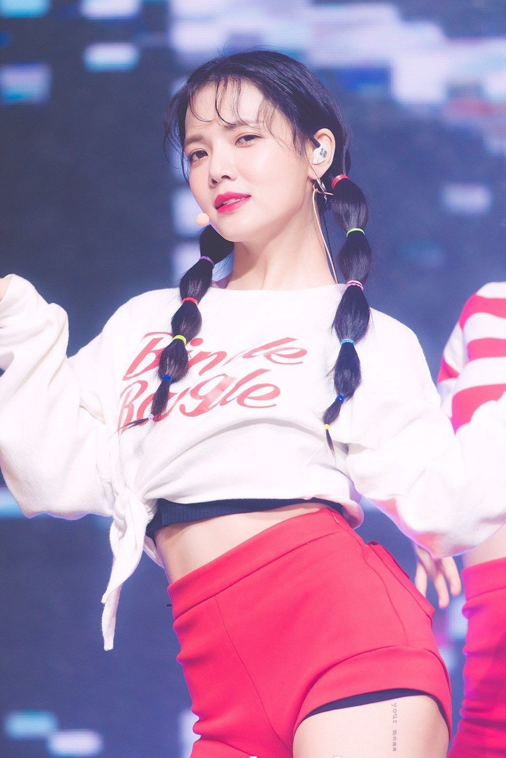 Jimin thich xam hinh anh 7