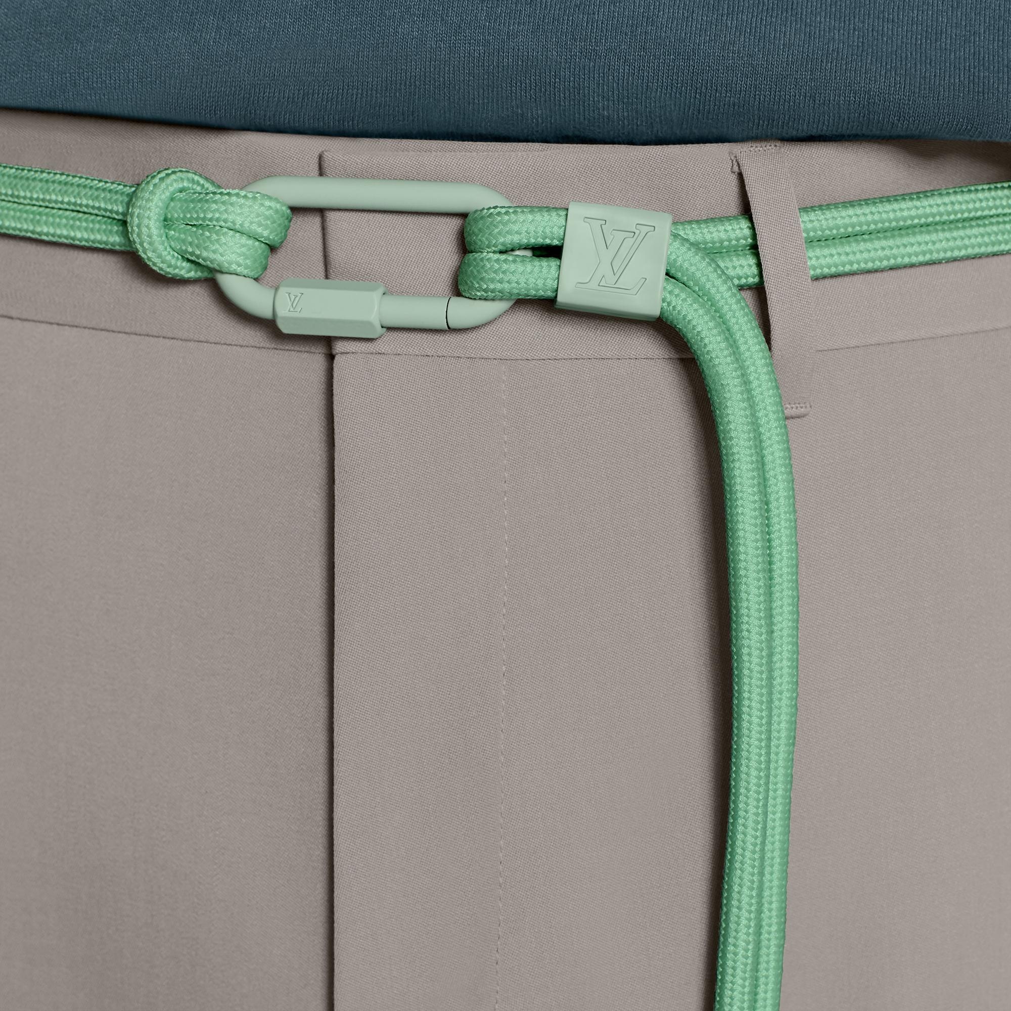 Louis Vuitton gây tranh cãi ảnh 1 Louis Vuitton gay tranh cai anh 1