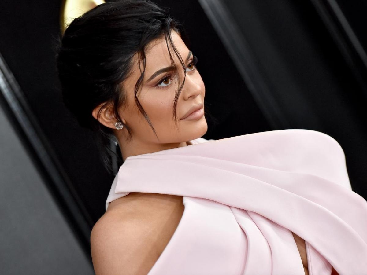 Thu nhập Kylie Jenner ảnh 2 Thu nhap Kylie Jenner anh 2
