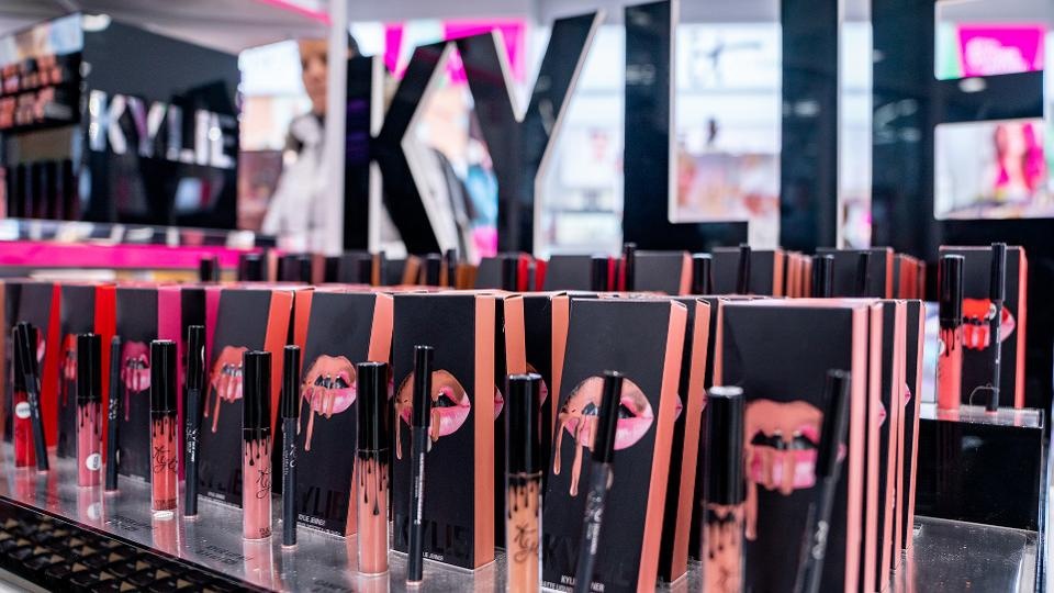 Thu nhập Kylie Jenner ảnh 3 Thu nhap Kylie Jenner anh 3