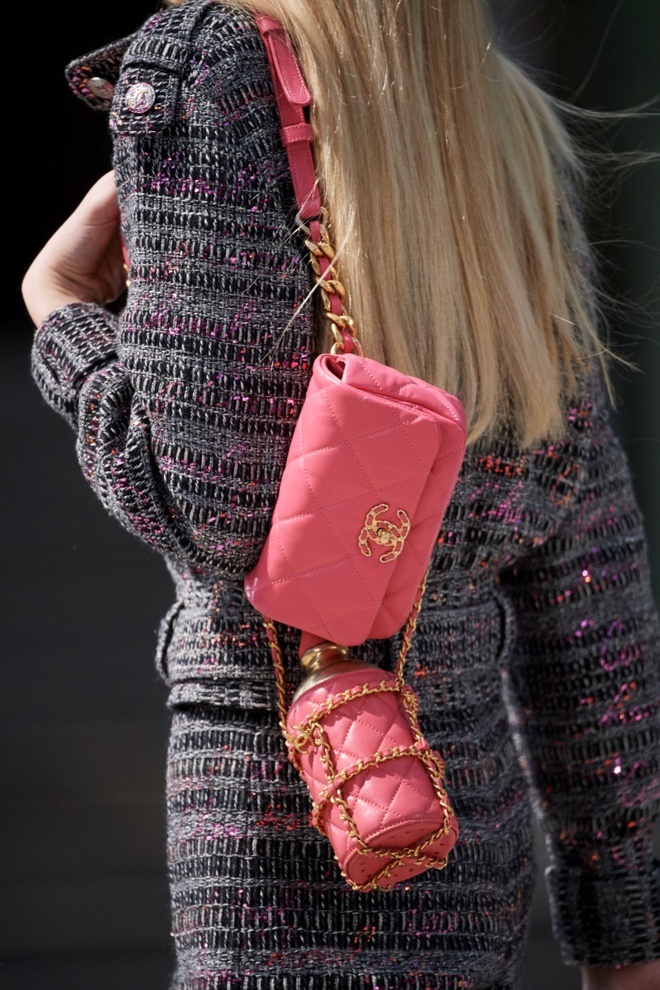 Saint Laurent ban ong hut anh 5