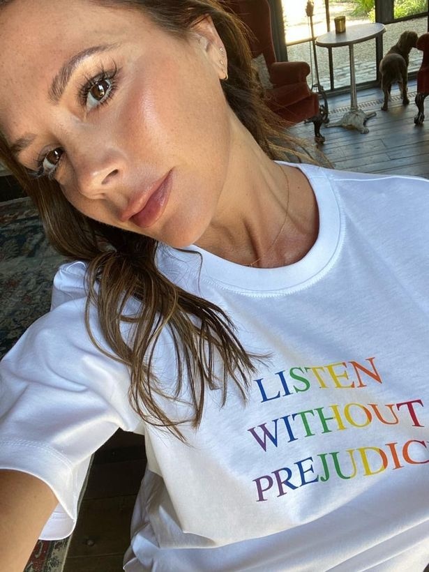 Victoria Beckham sa thải nhân viên ảnh 2 Victoria Beckham sa thai nhan vien anh 2