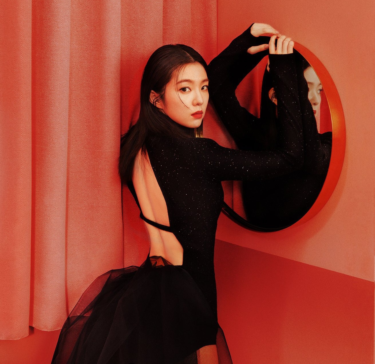 Irene mac do ho bao anh 2