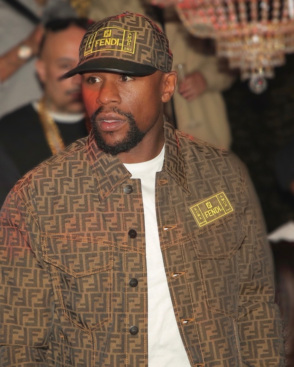 Floyd Mayweather mac do hoa tiet anh 6