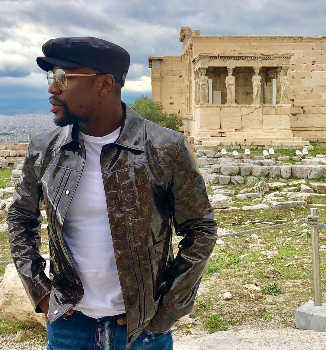 Floyd Mayweather mac do hoa tiet anh 3