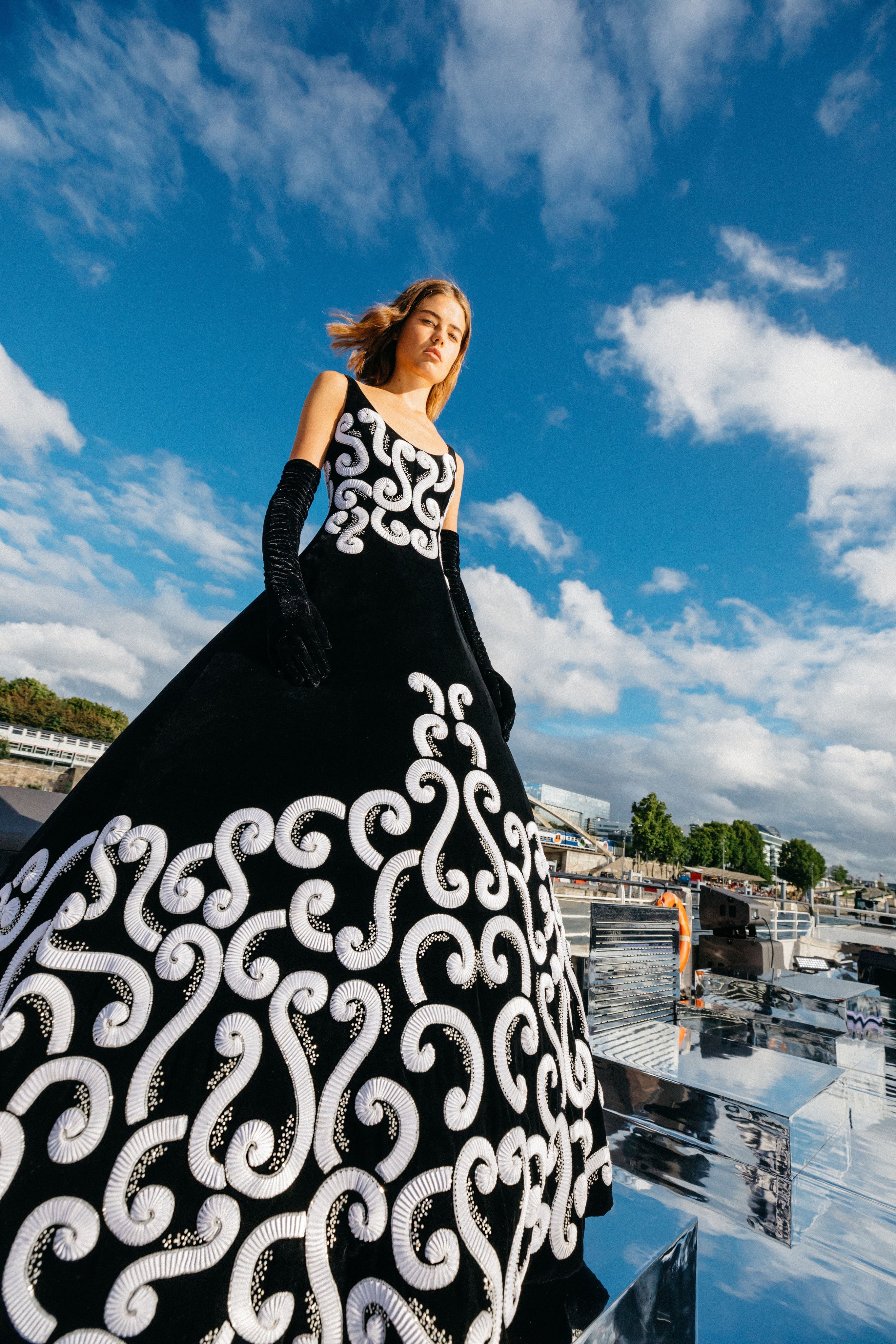 Dior thiet ke vay cho nang tien ca anh 13