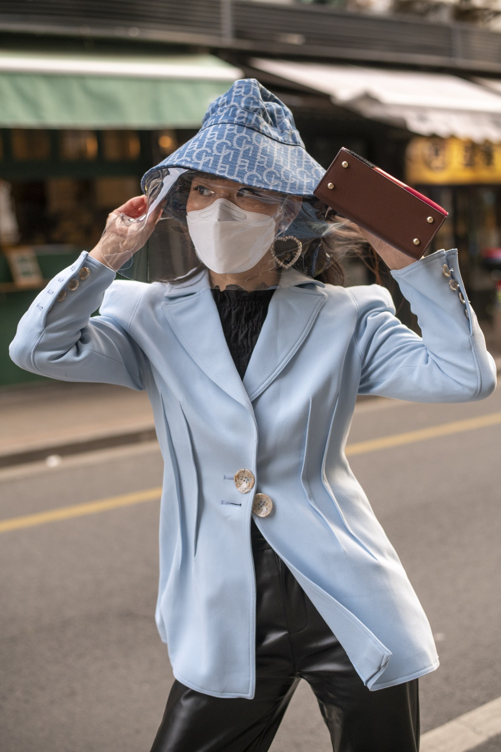 Street style gioi tre mua dich anh 3