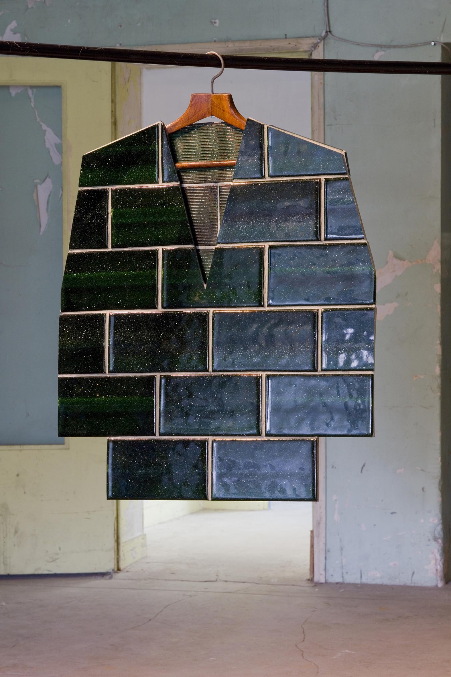 Làm quần áo bằng gạch men ảnh 5 Lam quan ao bang gach men anh 5