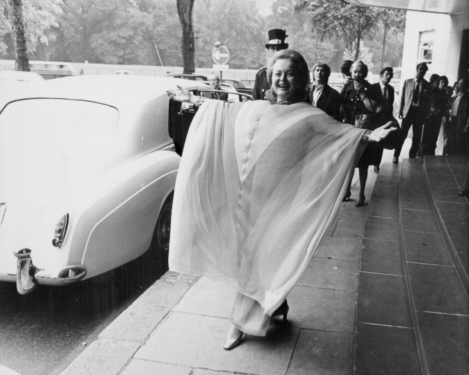 Thoi trang cua Olivia de Havilland anh 14