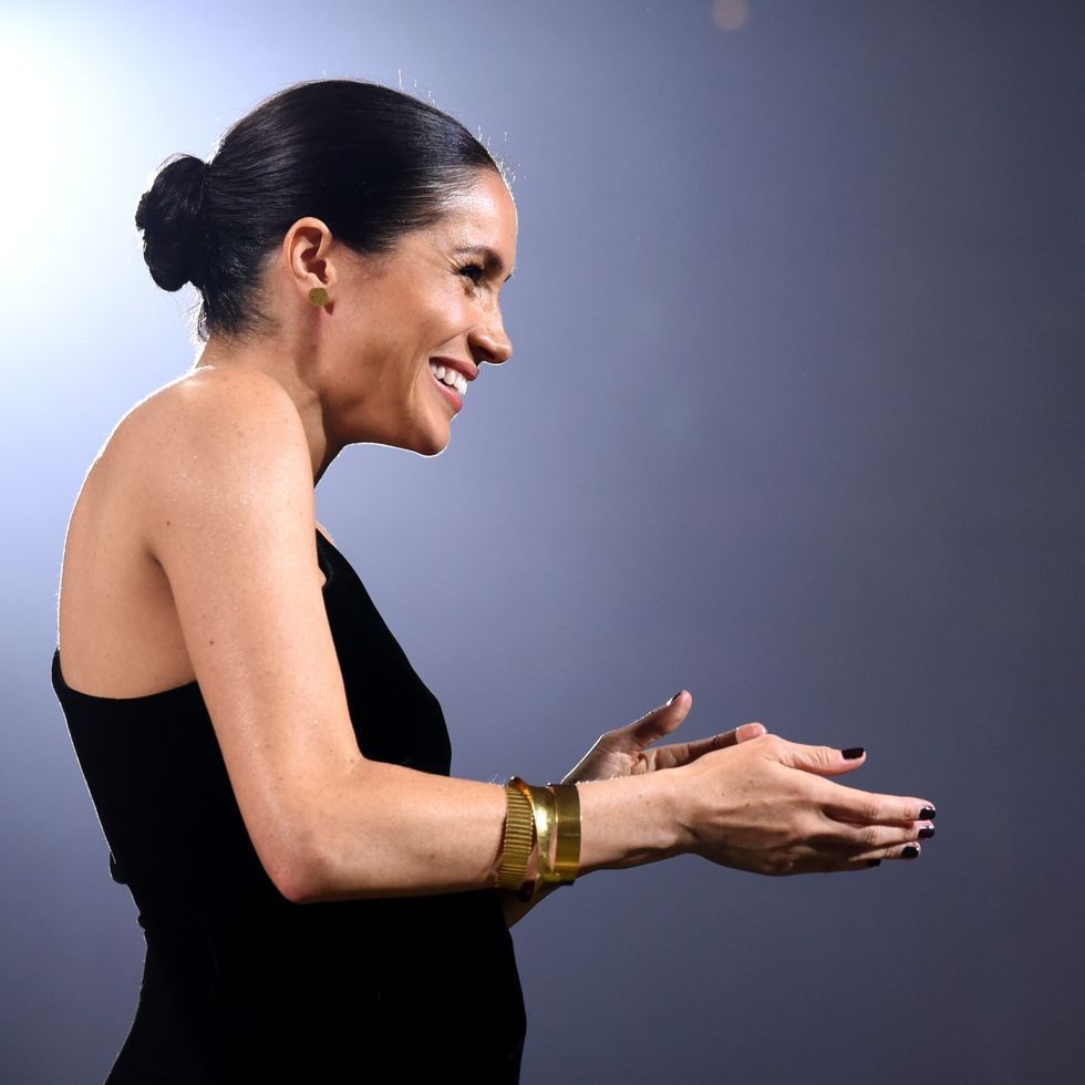 Meghan phá vỡ quy tắc thời trang ảnh 3 Meghan pha vo quy tac thoi trang anh 3