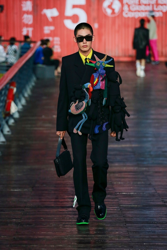 Louis Vuitton đạo nhái ảnh 1 Louis Vuitton dao nhai anh 1