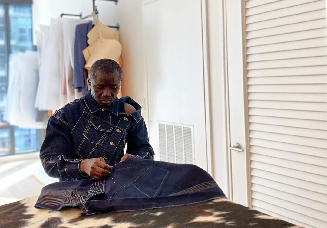 Tho may cua Cardi B anh 1