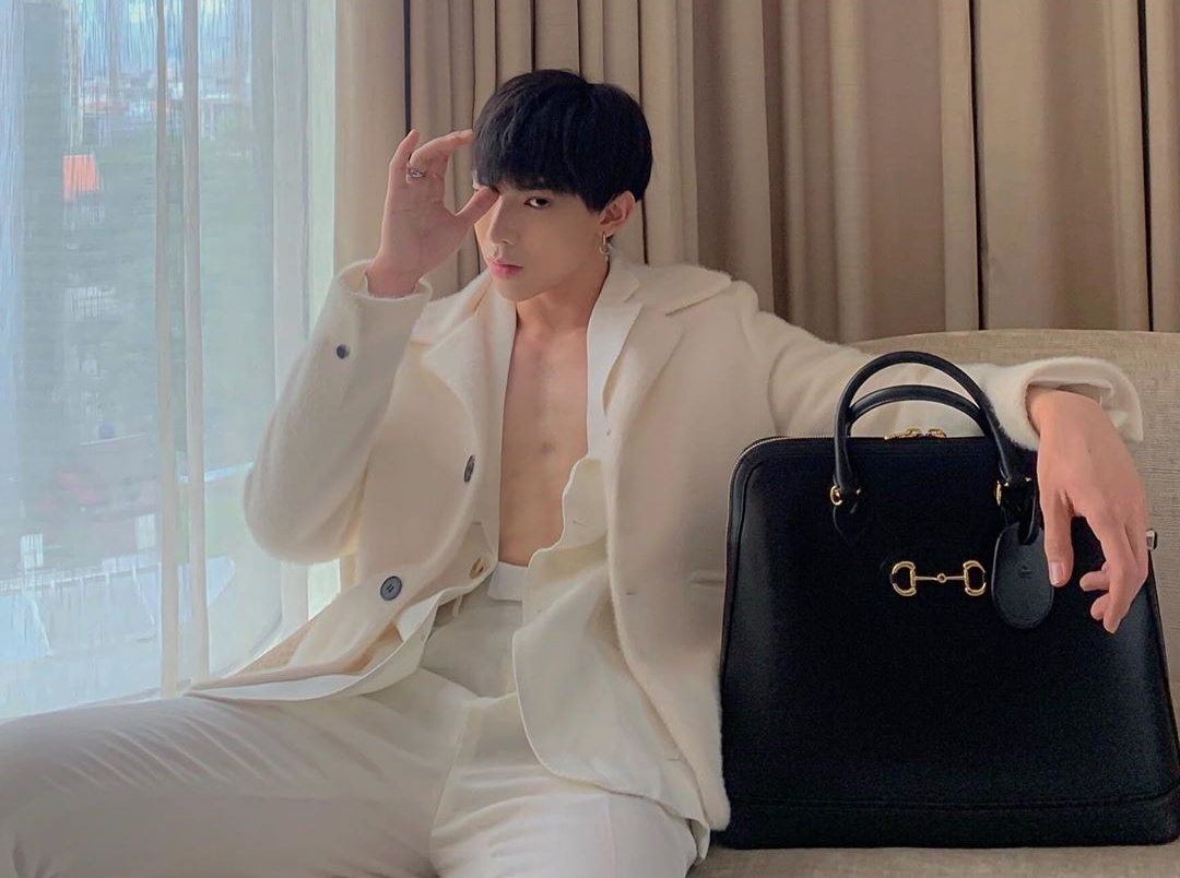 Son Tung mac do bong ro anh 2