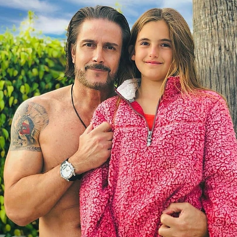 Con gai thien than noi y anh 5