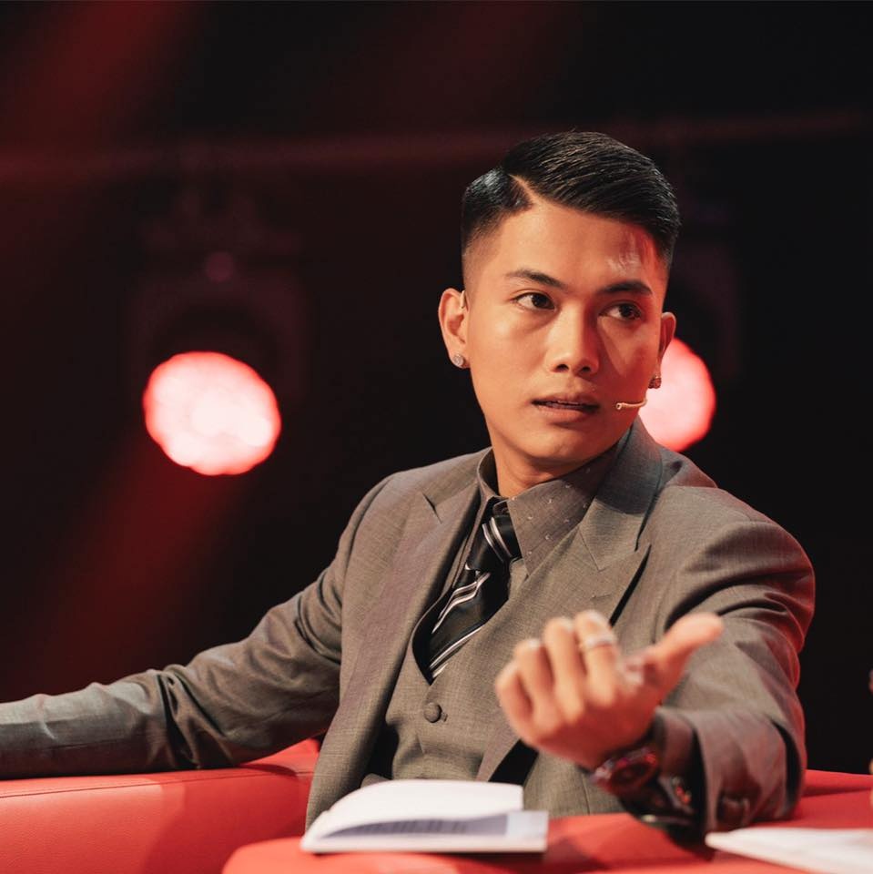 Lil' Knight mac ao phao anh 3