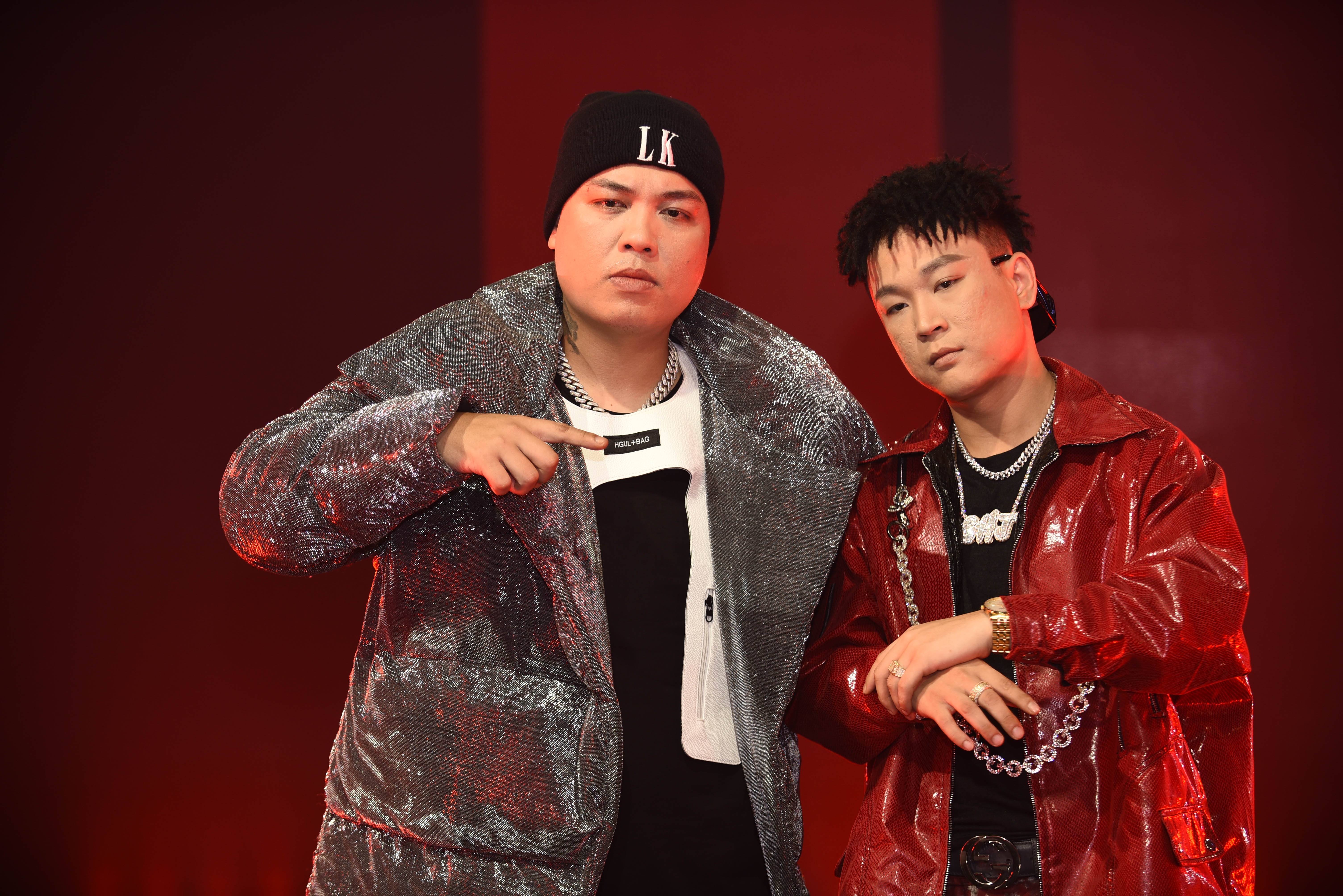 Lil' Knight mac ao phao anh 5