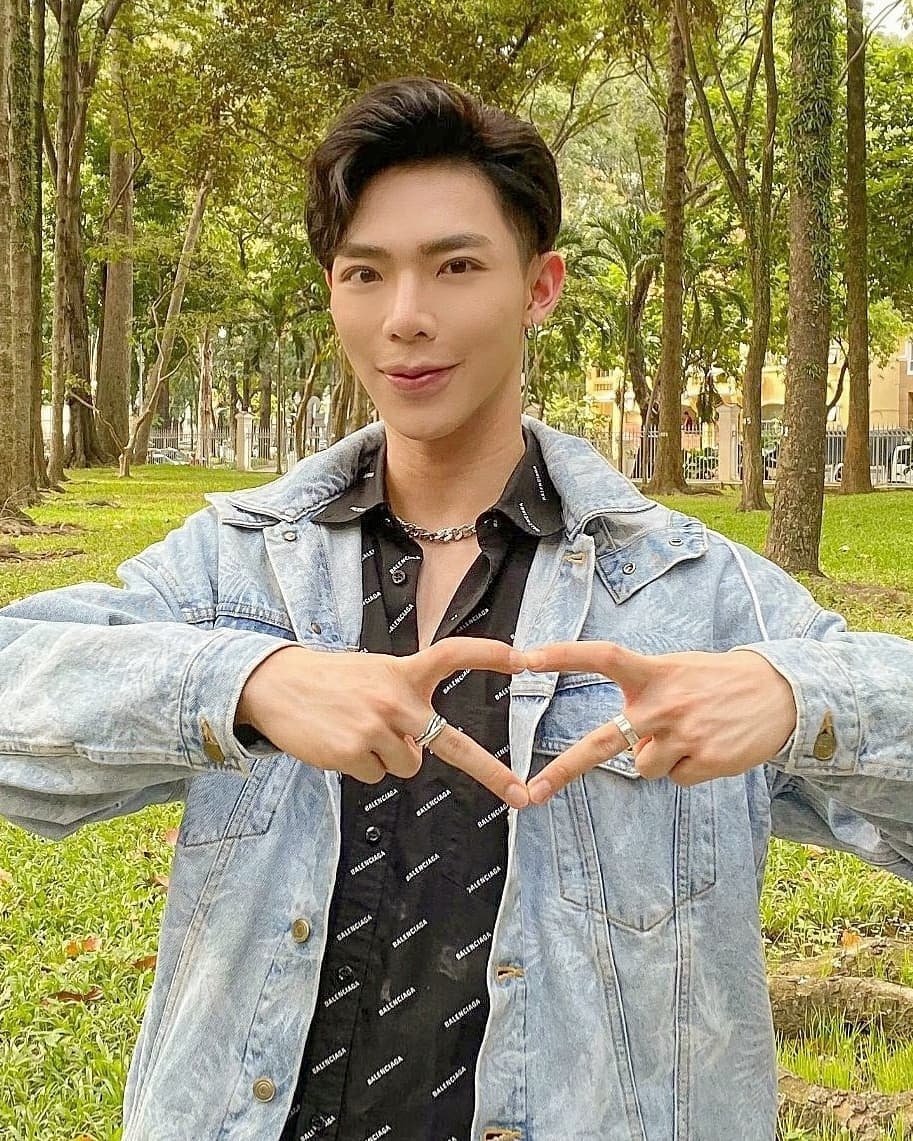 Son Tung mac do trang anh 5