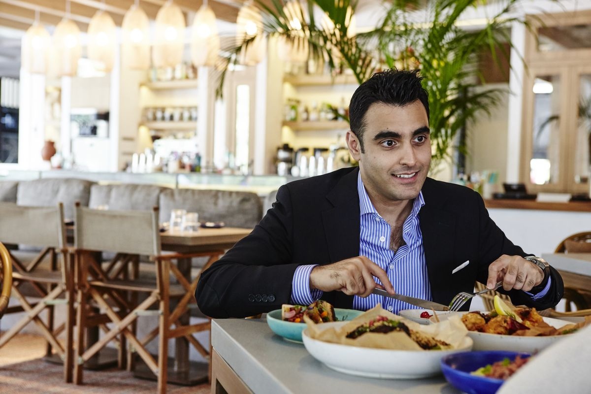 ty phu tre nhat Singapore anh 5